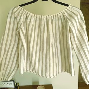 Off the Shoulder stripes